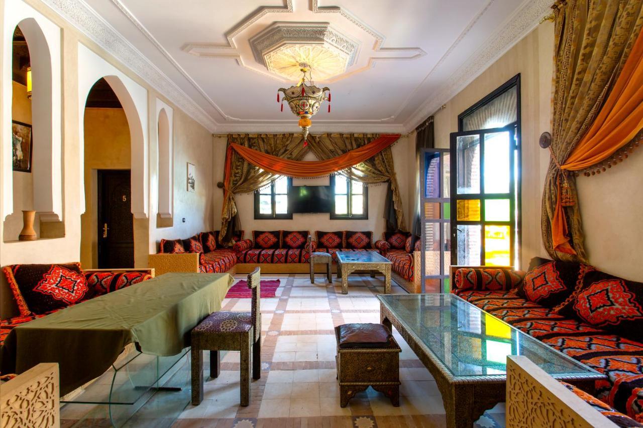 مبيت وإفطار Sidi Abdallah Ghiat Palais Ghiat المظهر الخارجي الصورة
